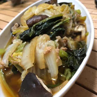 我が家の定番すぎる煮物♫白菜とツナの水いらず